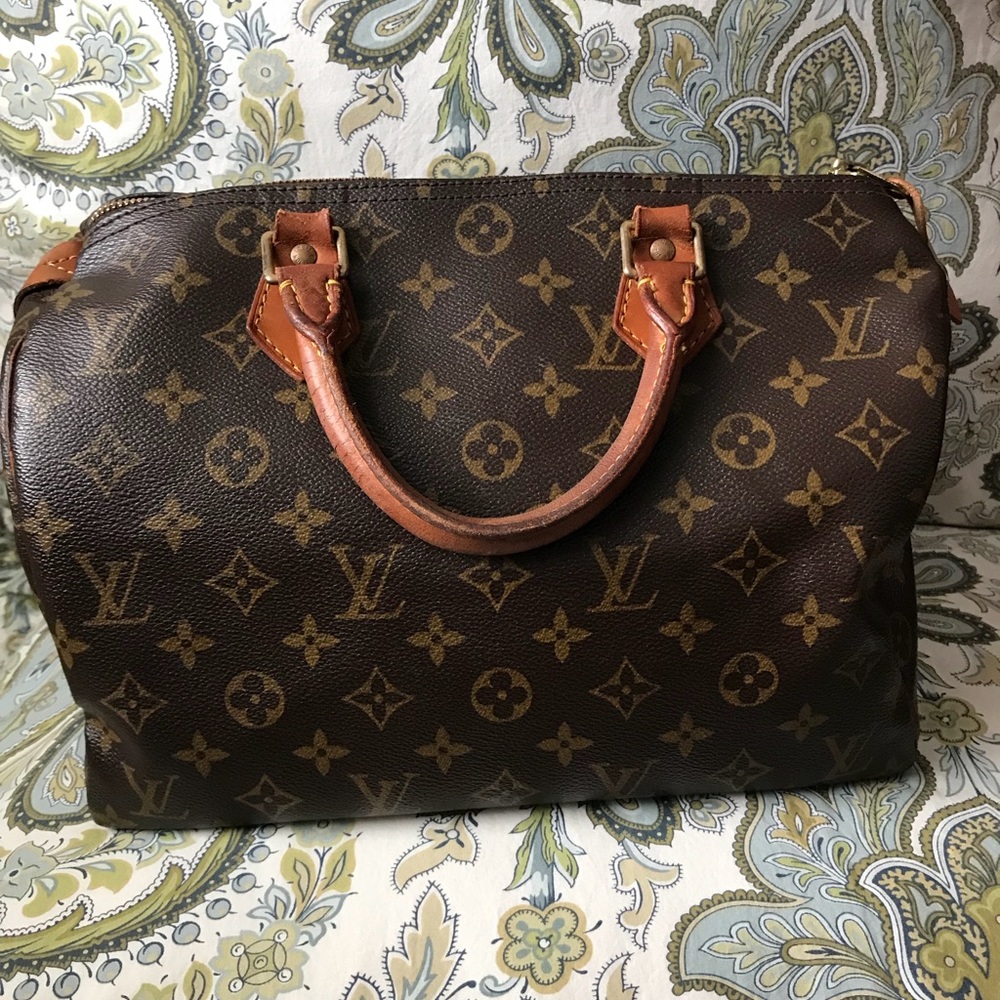 Louis Vuitton Speedy 30